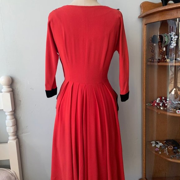 1940s 40s Vintage Red Rayon Crepe Dress with Black Fringe by "Polly Brief" - Picture 4 of 7